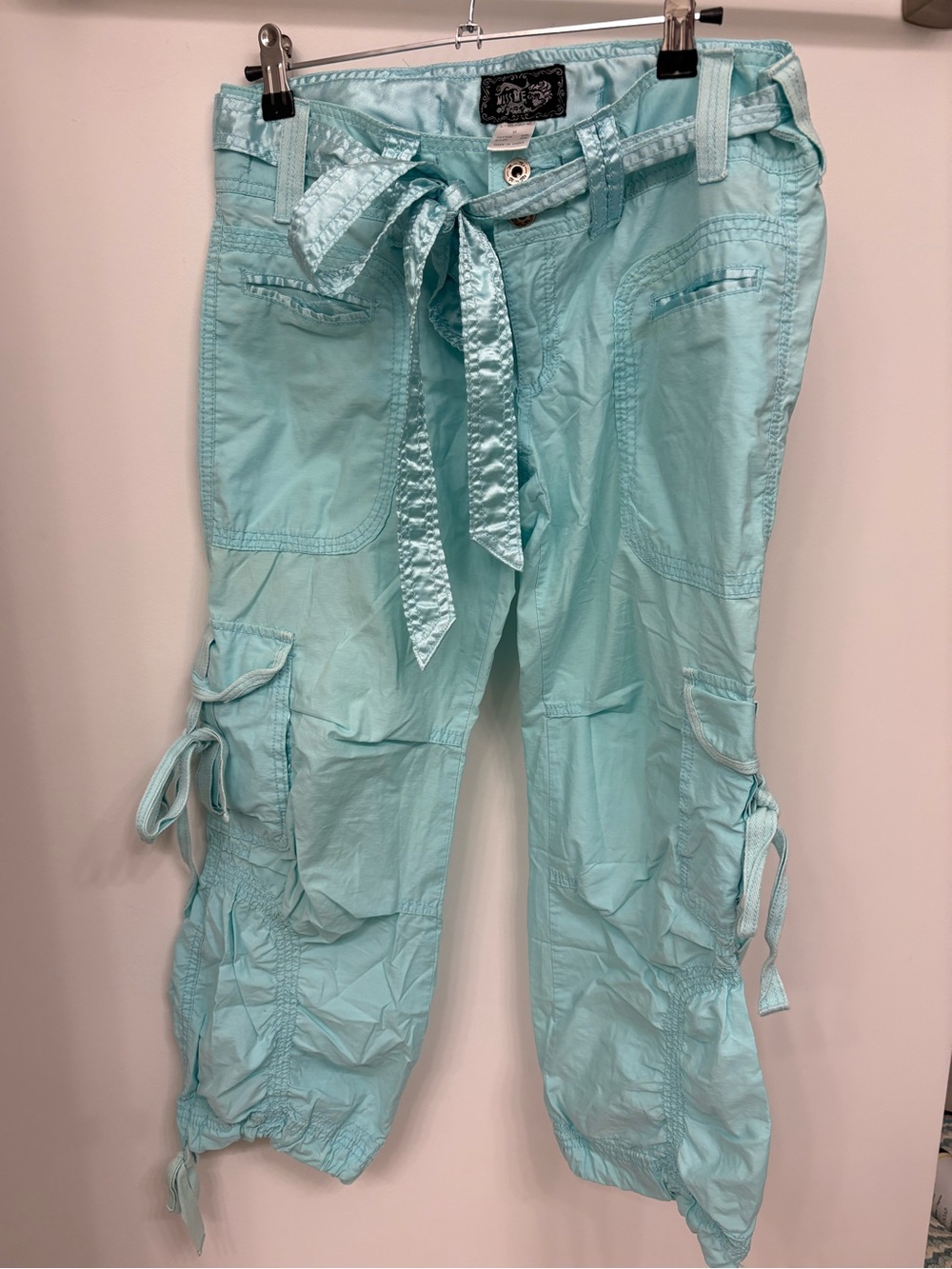 Vintage Miss Me Capri Cargo Pants size M